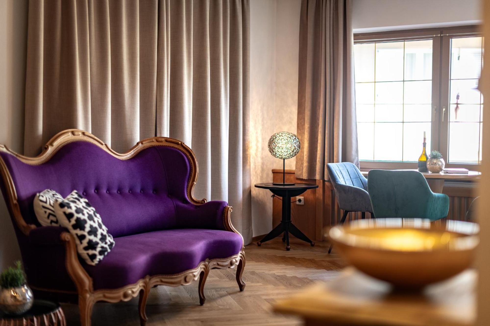 Tirolerin Garni Hotel Termeno Eksteriør bilde