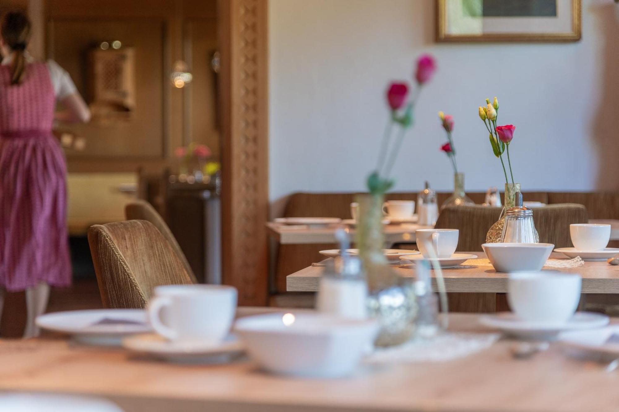 Tirolerin Garni Hotel Termeno Eksteriør bilde